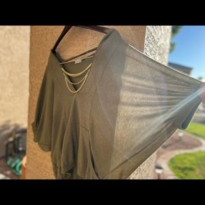 OVERSIZED SHORT SLEEVE BLOUSE | Size M